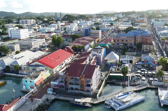 Saint John. Seguro de viaje Antigua y Barbuda