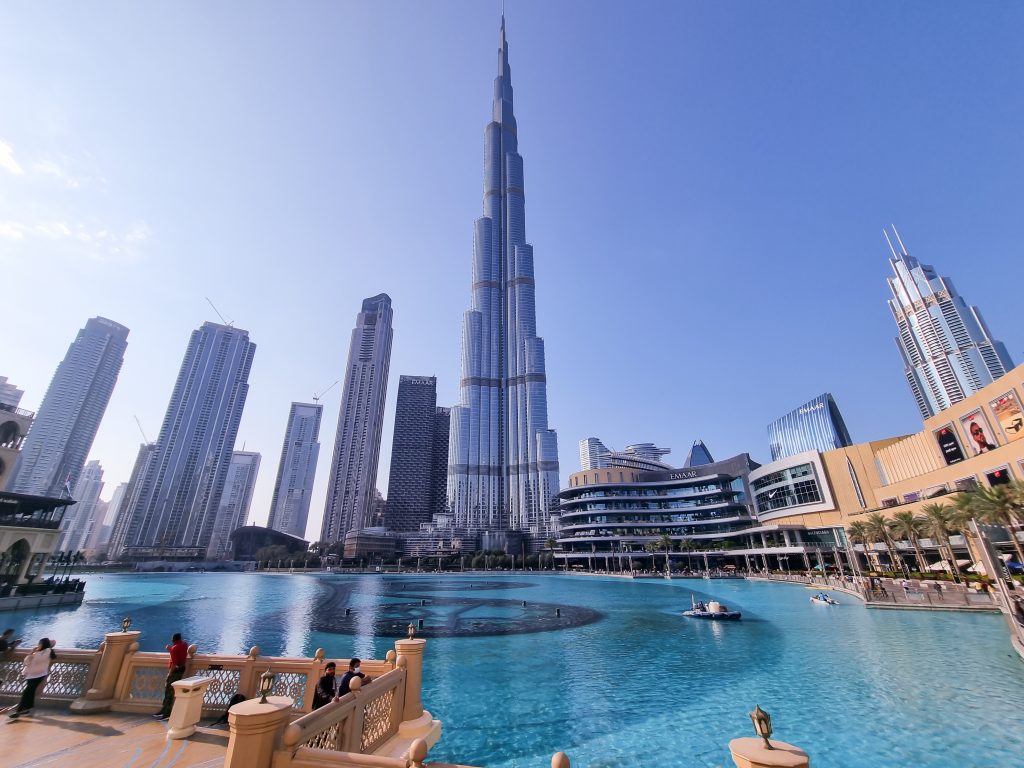 escala de o zi in Dubai